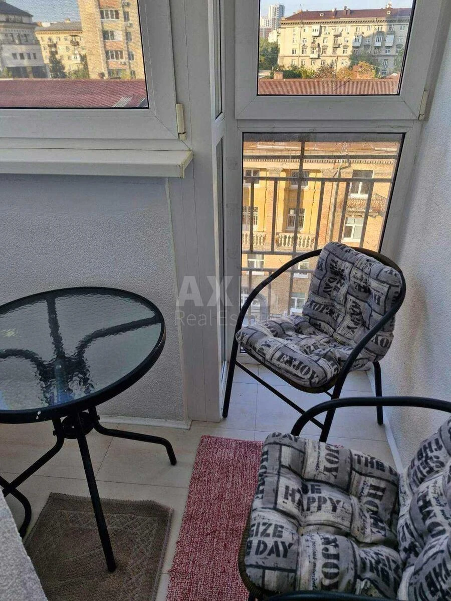 3k apartment vul. Bilorus'ka 37179414