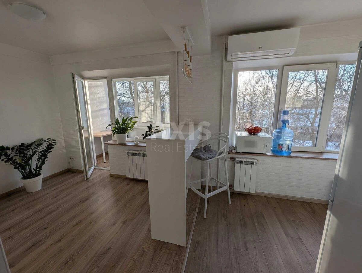 1k apartment vul. Solom'jans'ka 28702013