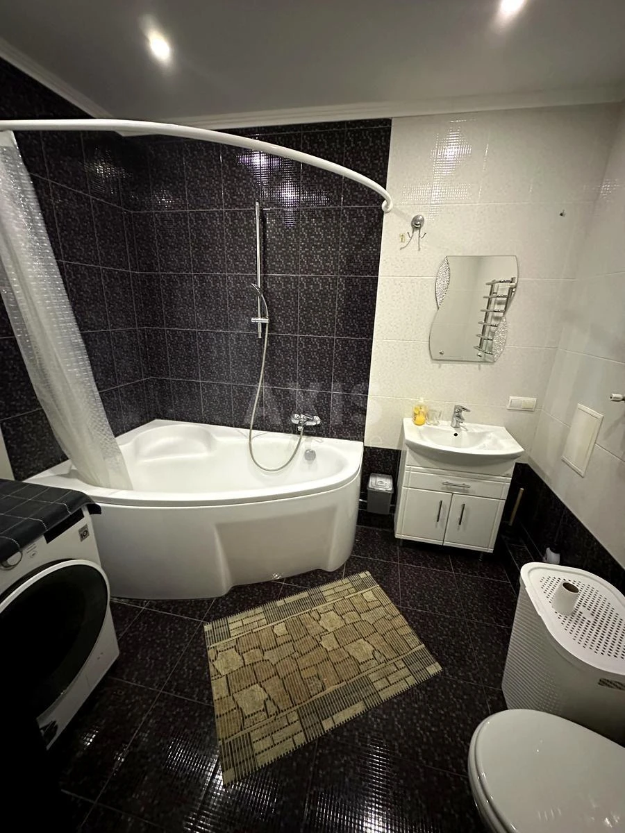 2k apartment vul. Knjazhyj Zaton 216685615