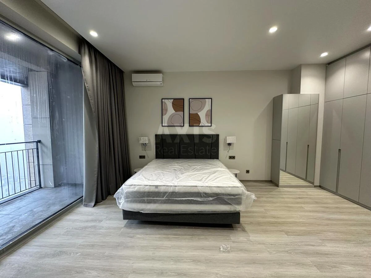 4k apartment vul. Antonovycha 118/9669021