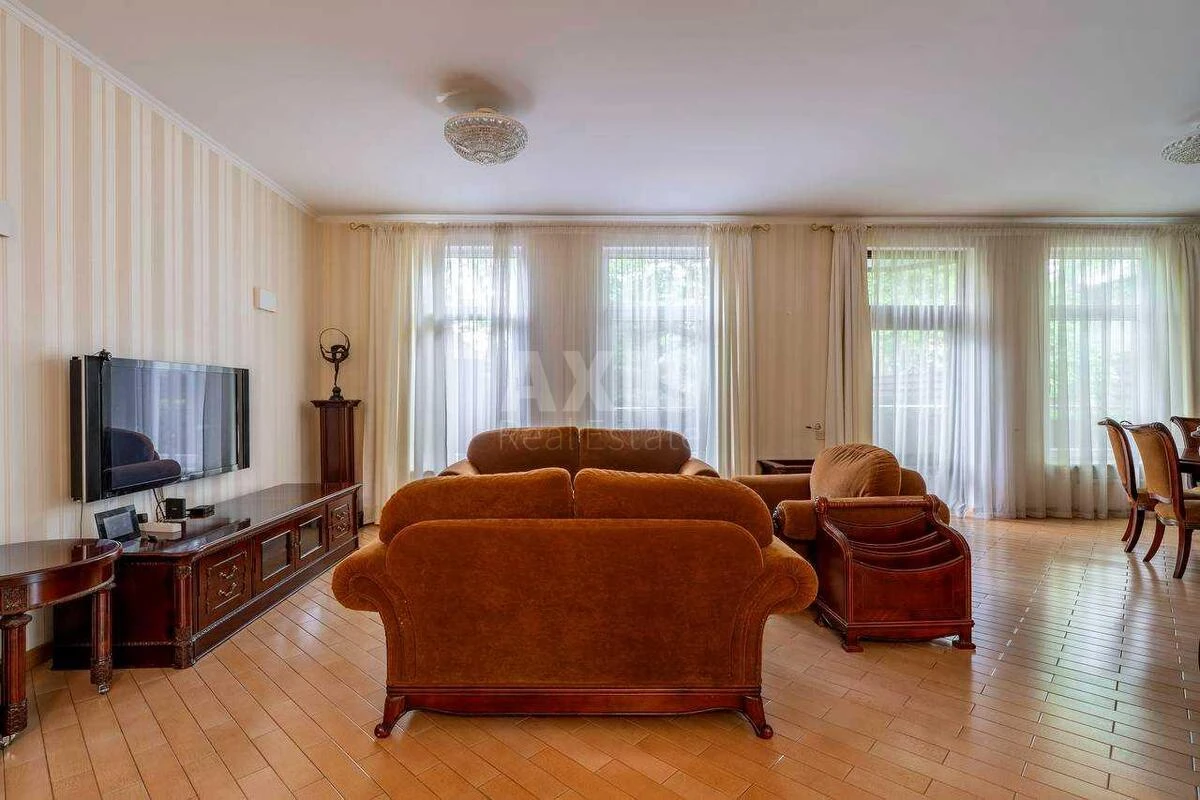 House vul. Ulitina Ivana, 590m2, Kyiv city7150111