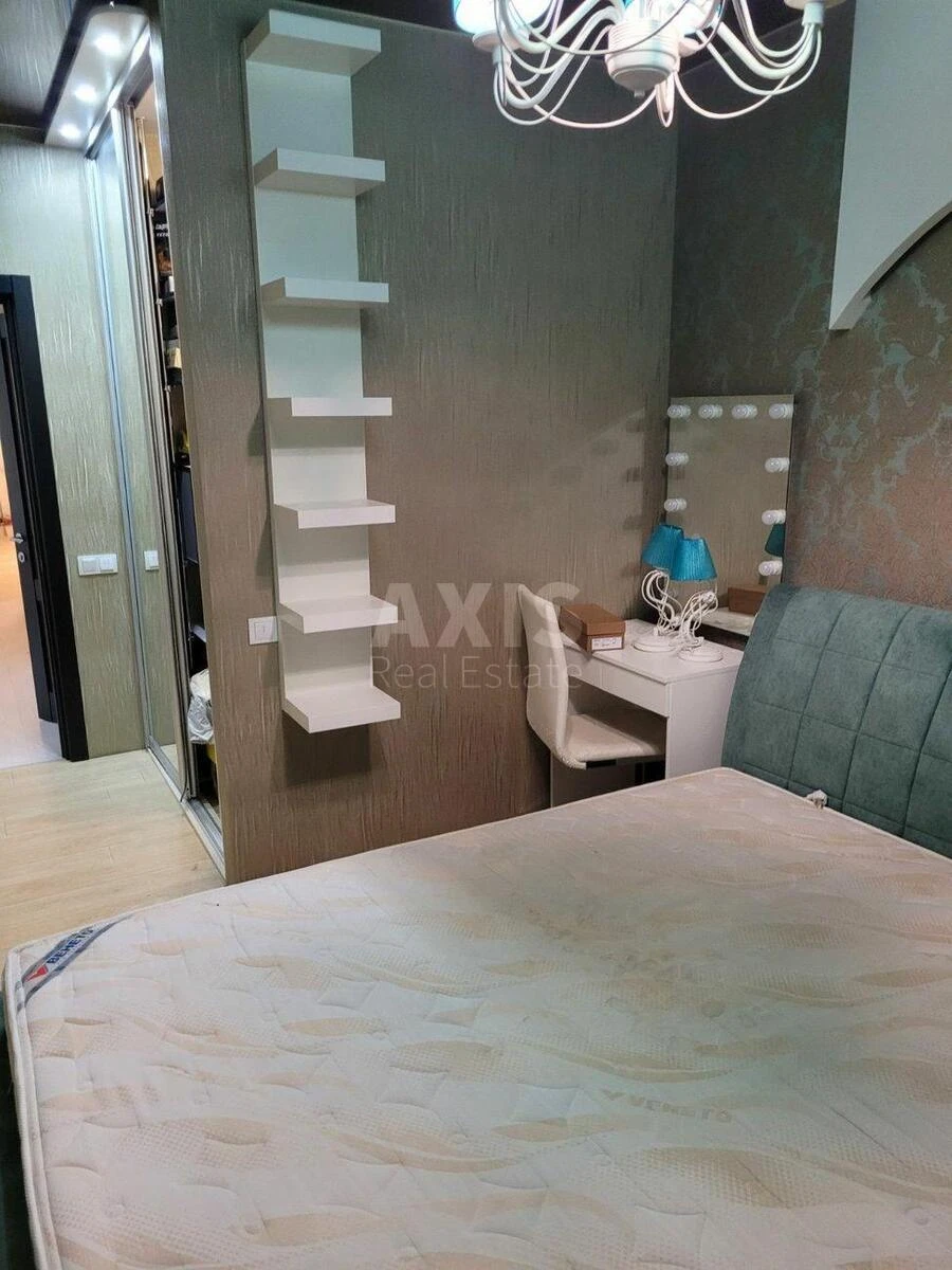 3k apartment vul. Regeneratorna 4718415