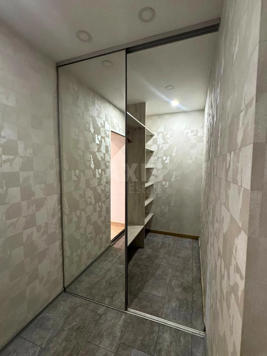 2к квартира ул. Борщаговская 206638286