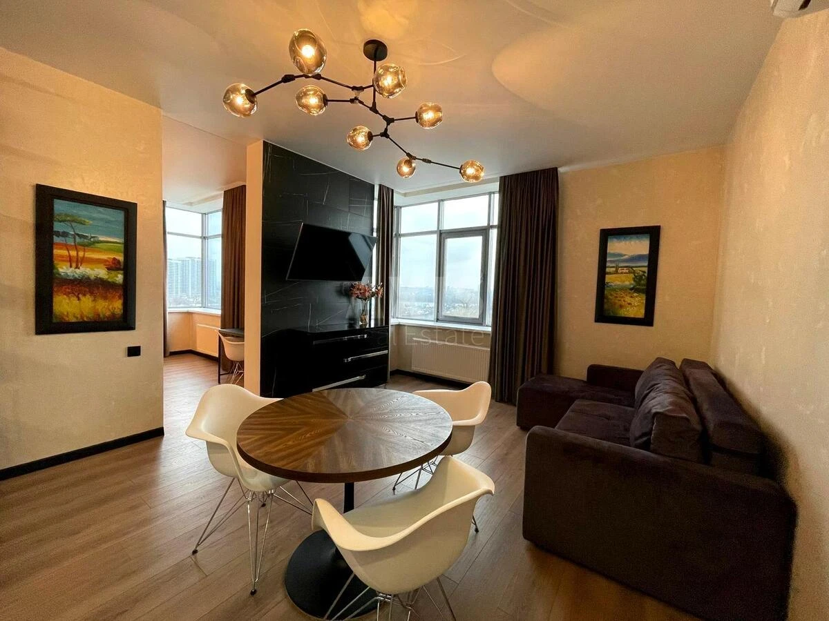 1k apartment vul. Truskavec'ka 10Д703317