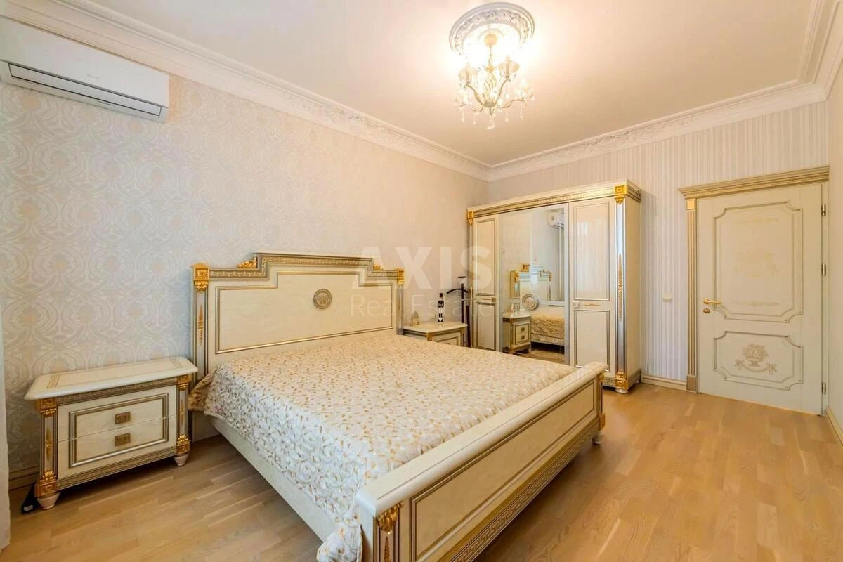 1k apartment nab. Dniprovs'ka 14А689156