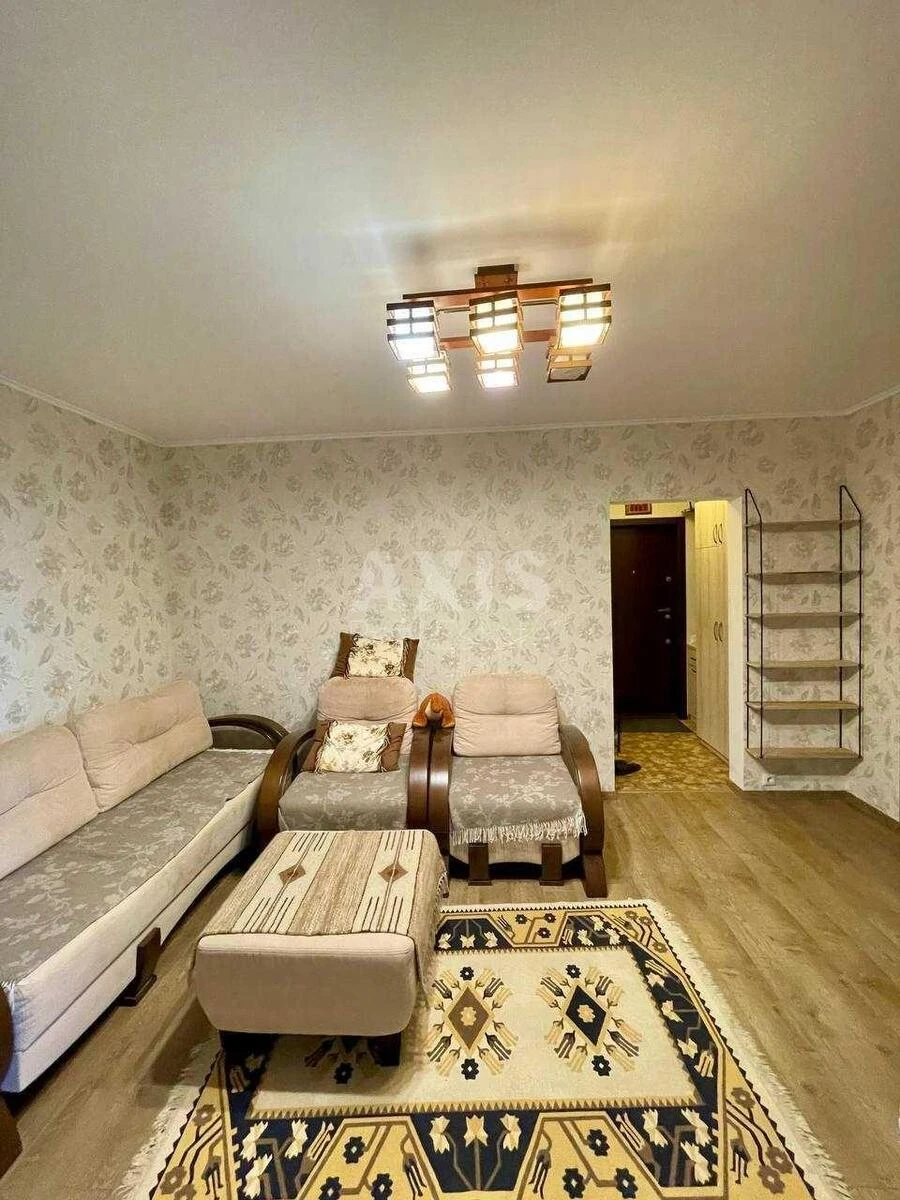 3k apartment vul. Urlivs'ka 38А600247