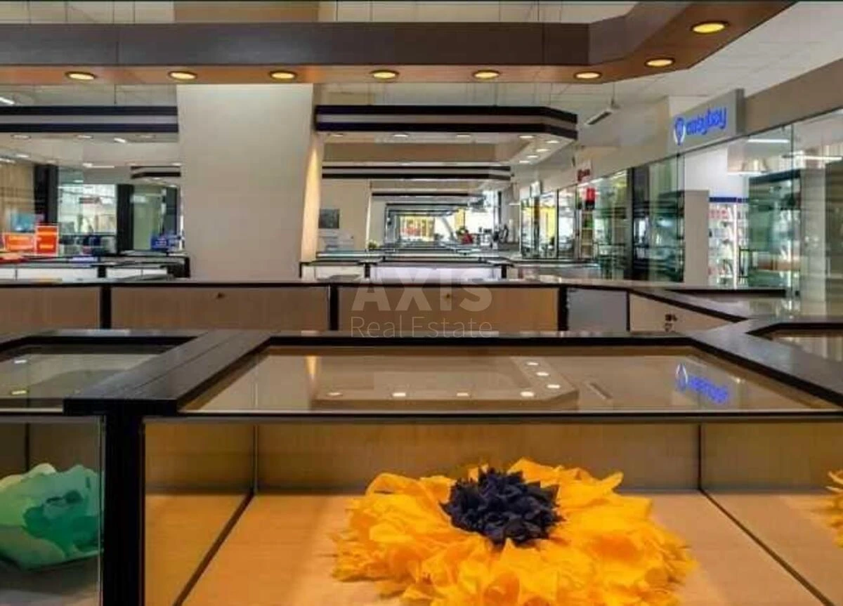 Office vul. Lypkivs'kogo Vasylja Mytropolyta 1, 6143m2674016