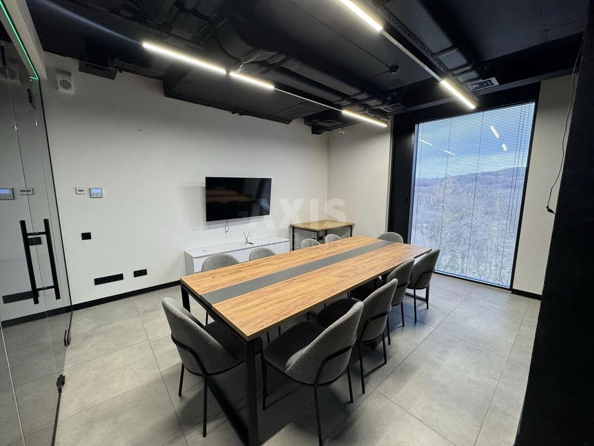Office vul. Krasylivs'ka 9, 417m26634010