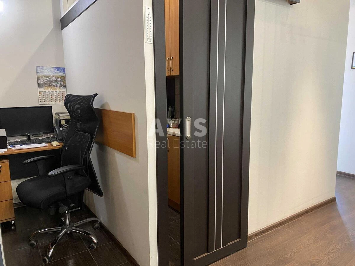 Office vul. Lyps'ka 6, 200m2508516