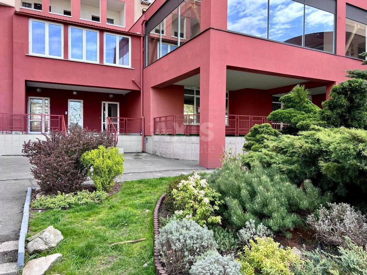 Office pr-t Tychyny Pavla 18Б, 432m2692681