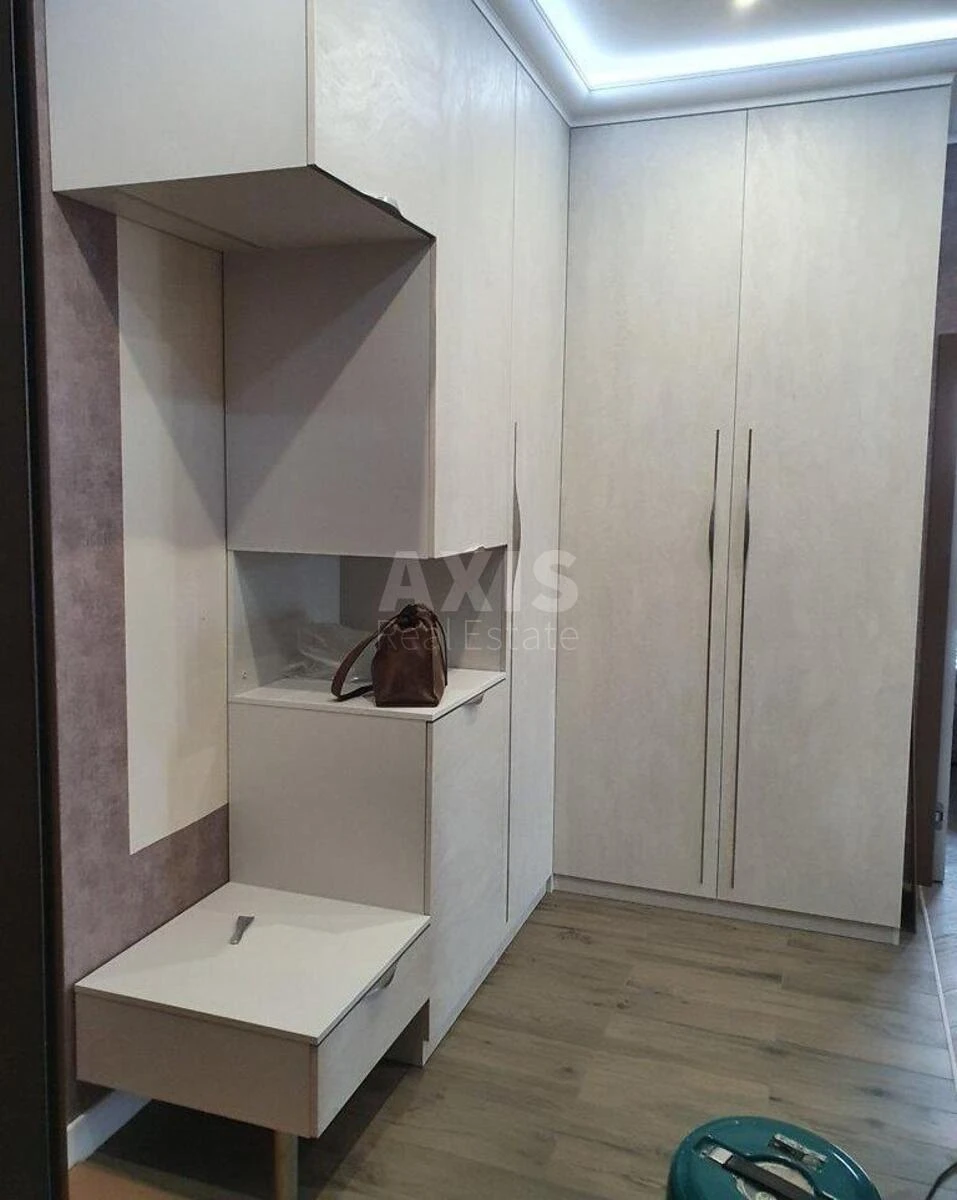 2к квартира ул. Никольско-Слободская 3Б643328