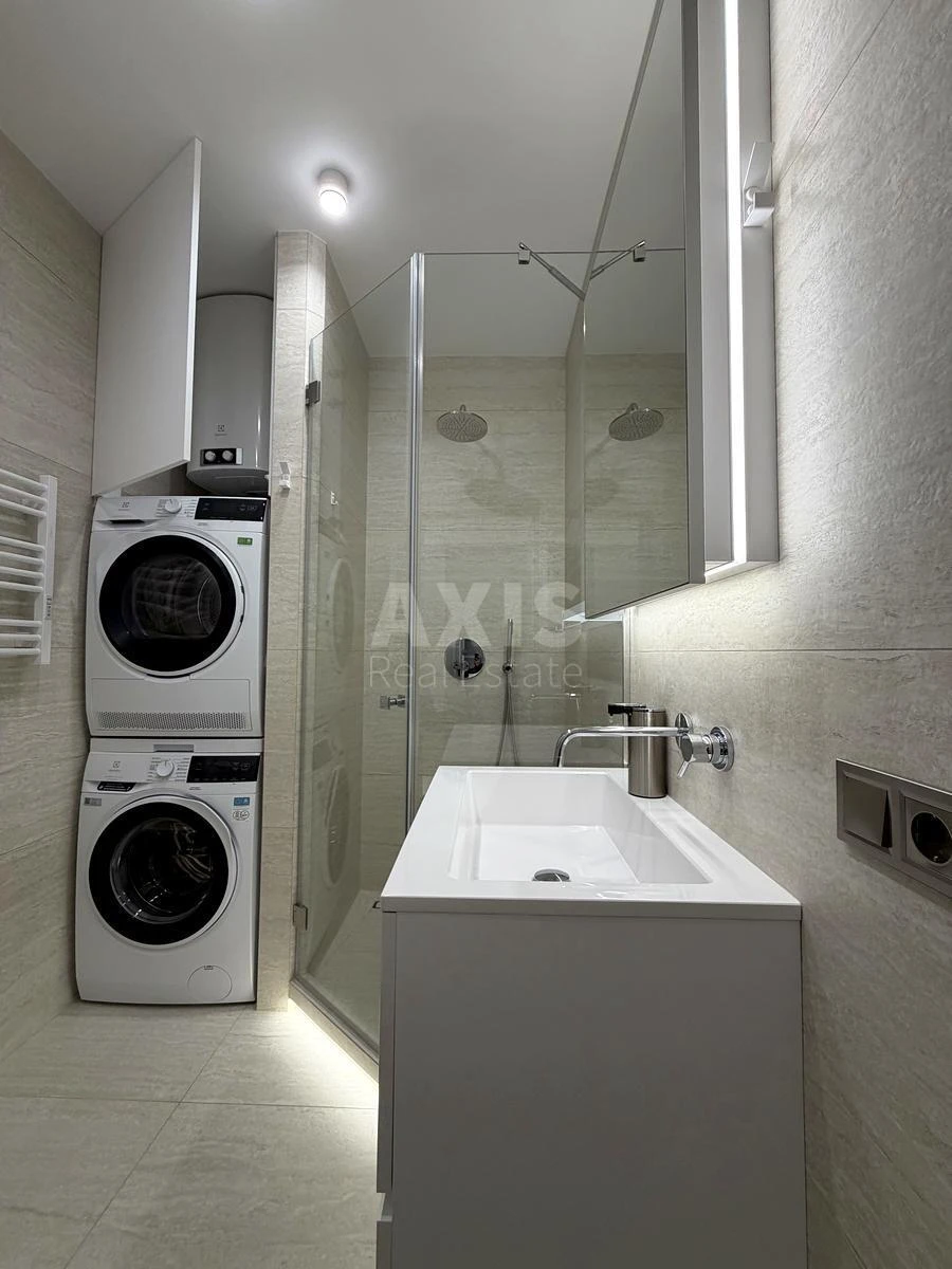 1k apartment vul. Prychal'na 106765214