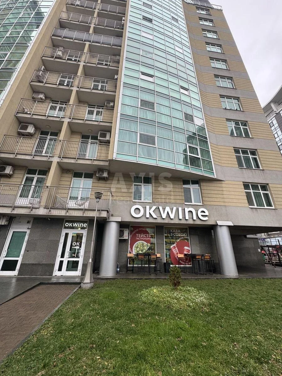 Об'єкт торгівлі вул. Звіринецька 59, 45м2