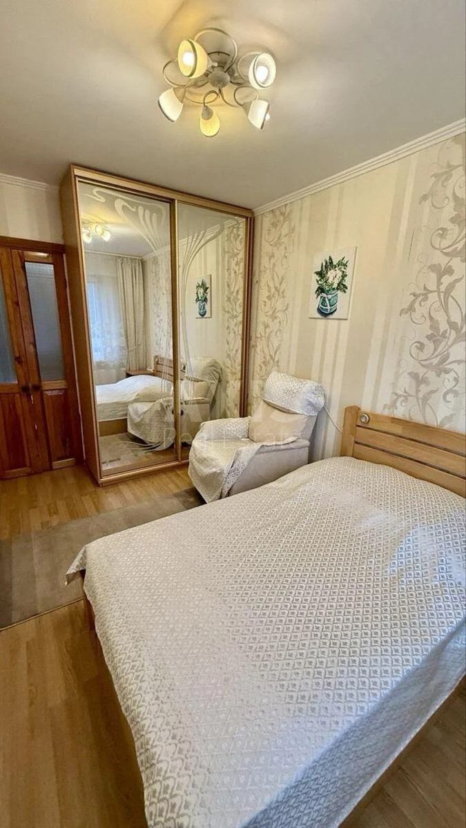 2k apartment vul. Malyshka Andrija 3691423