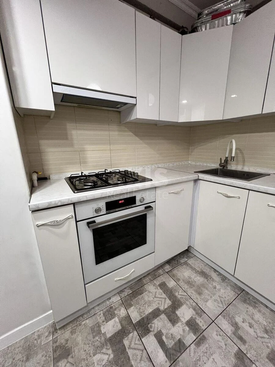 3k apartment nab. Dniprovs'ka 7А69165