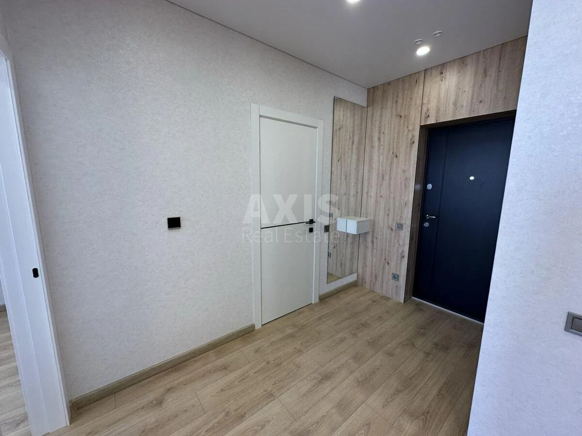 1k apartment vul. Rodyny Kristeriv 16688144