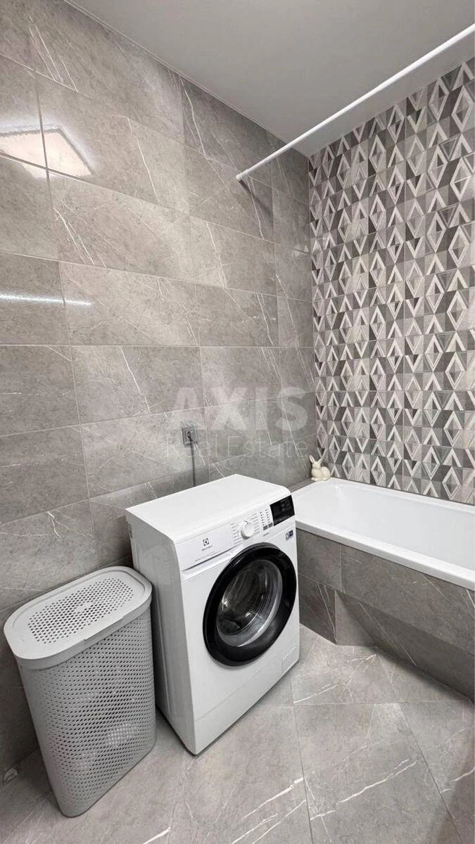 1k apartment vul. Dragomanova 10656068