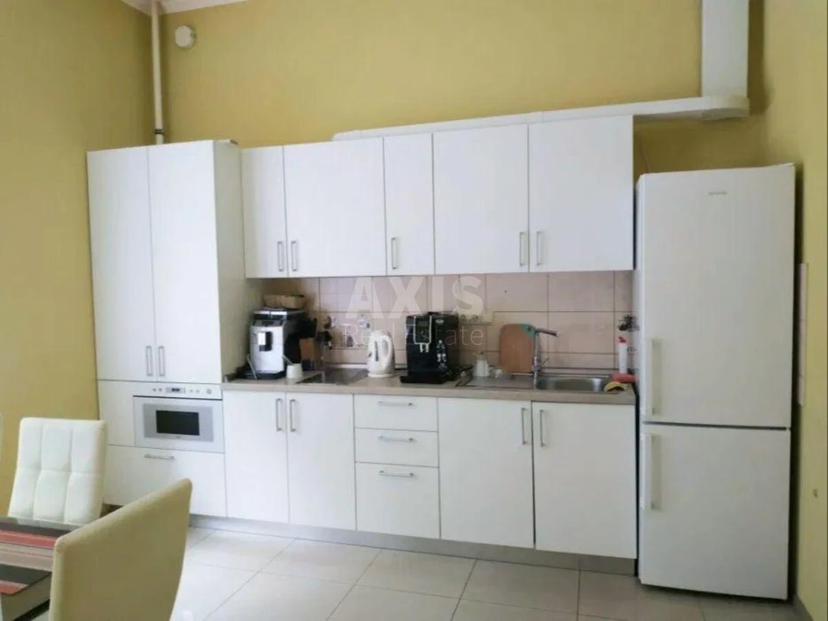 Office vul. Vozdvyzhens'ka 21/23, 136m2672158