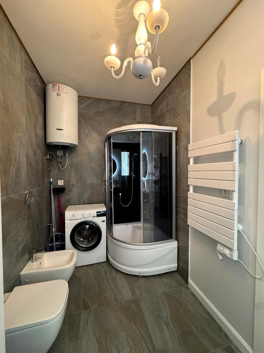 1k apartment vul. Antonovycha 446401910