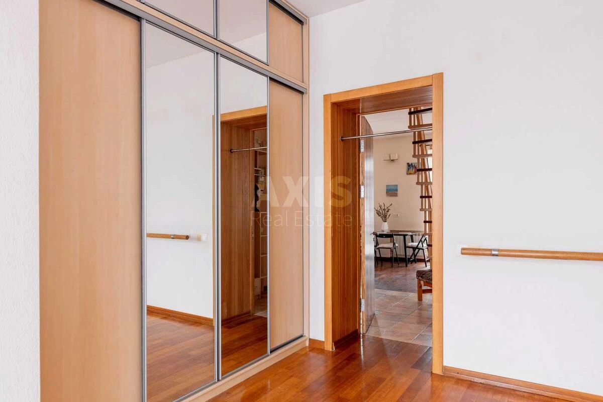 3k apartment vul. Saksagans'kogo 70Б7043312