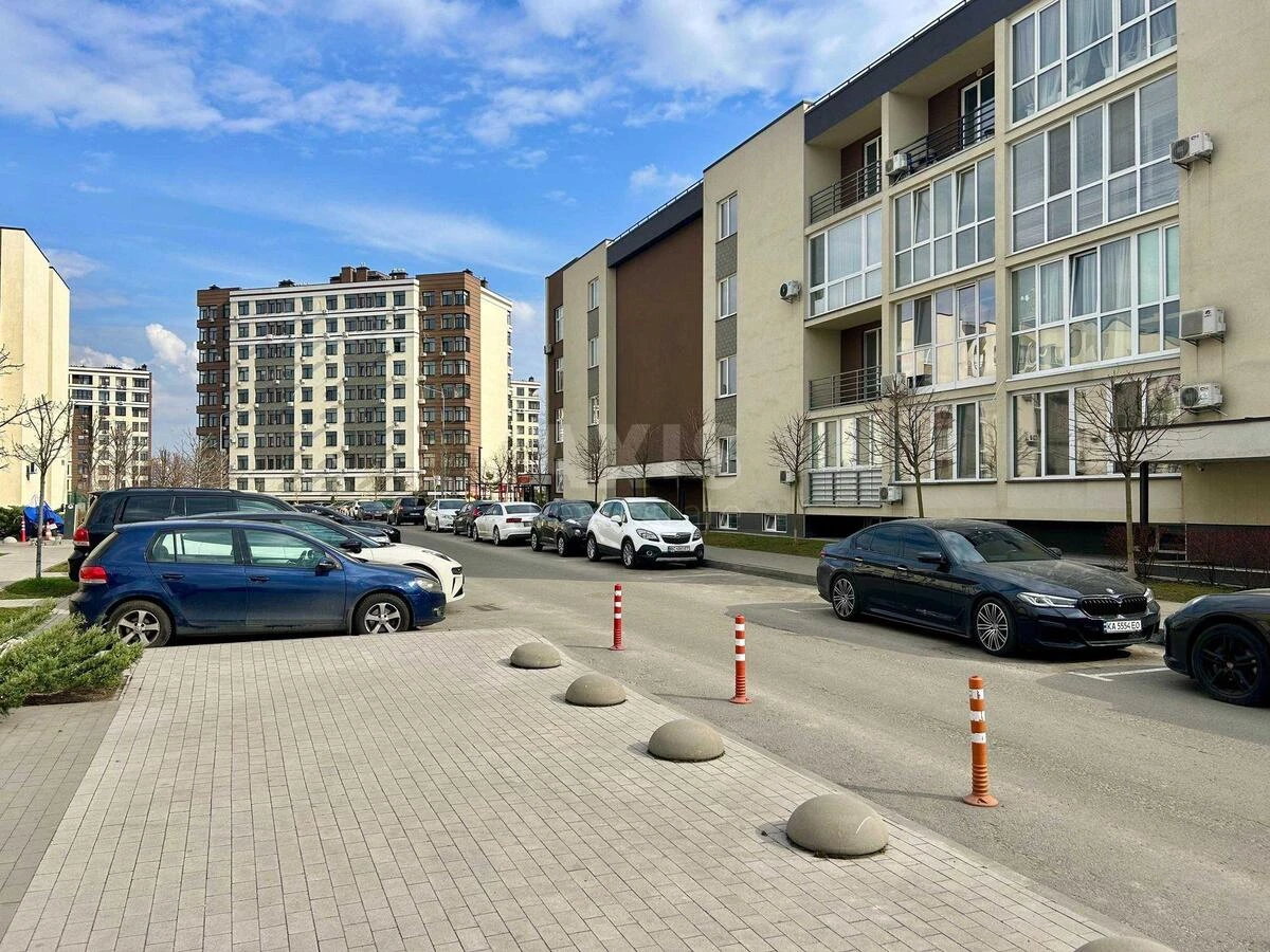 Trade object vul. Mykhayla Derehusa 44, 150m2699009