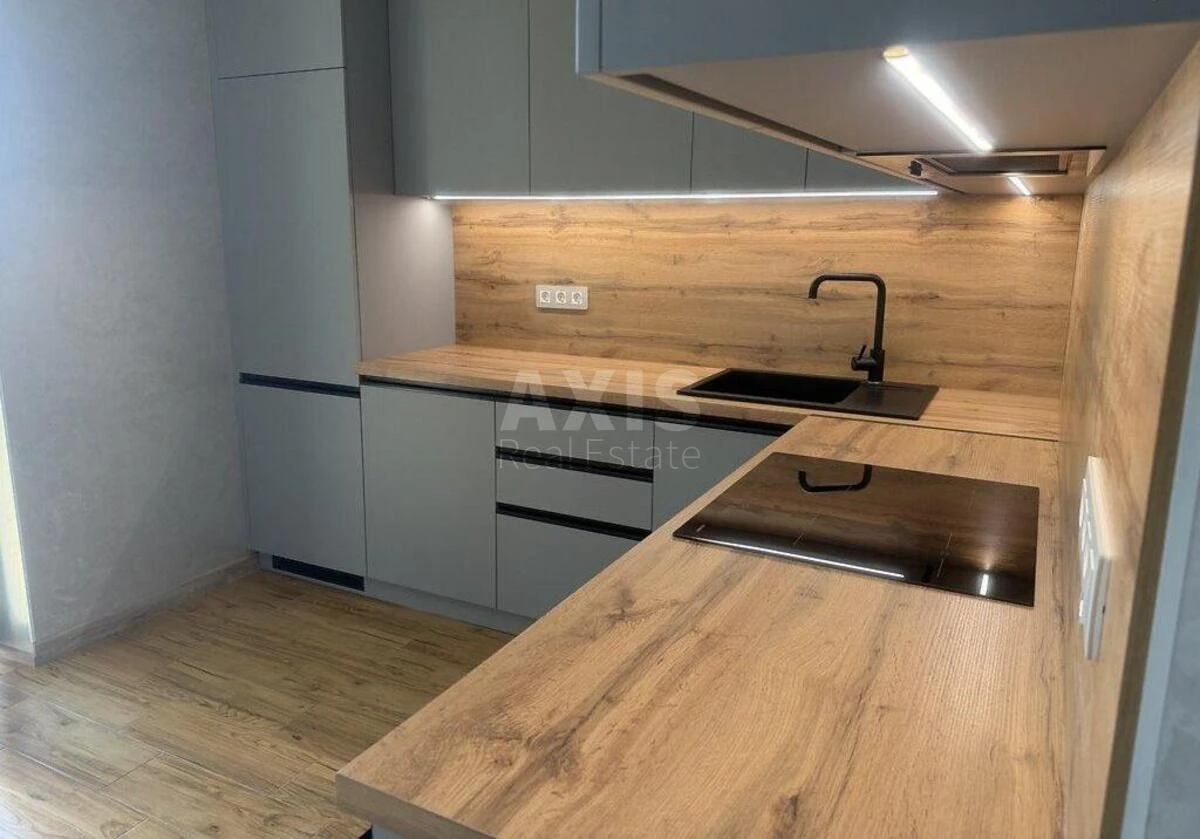 1k apartment vul. Zhyvopysna 3683430