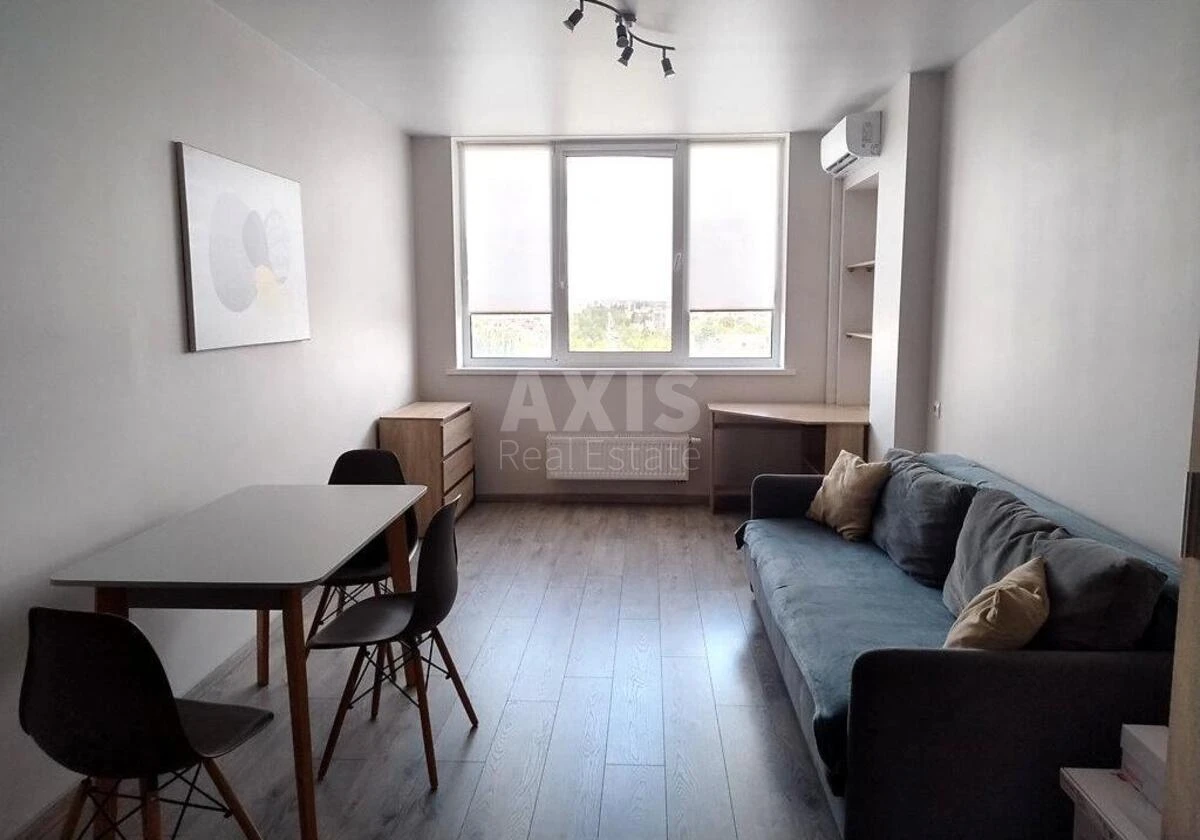 1k apartment vul. Sverstjuka Jevgena 6Е695451