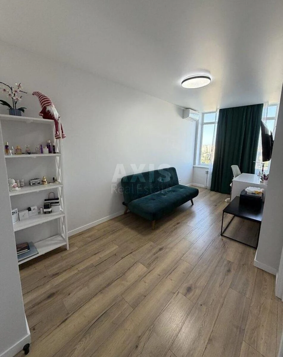 2k apartment vul. Strokacha Tymofija 9702801