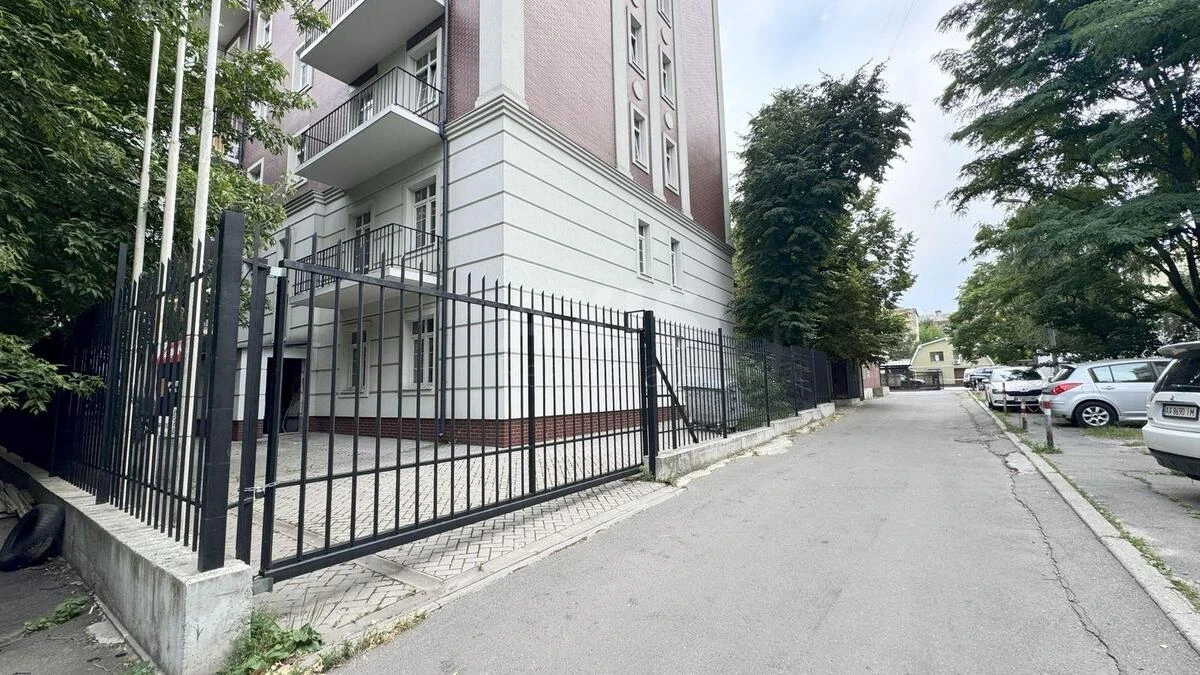 Офис ул. Пироговского Александра 19/8, 228м2583887