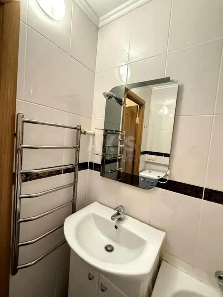 2k apartment vul. Myropil's'ka 256684011