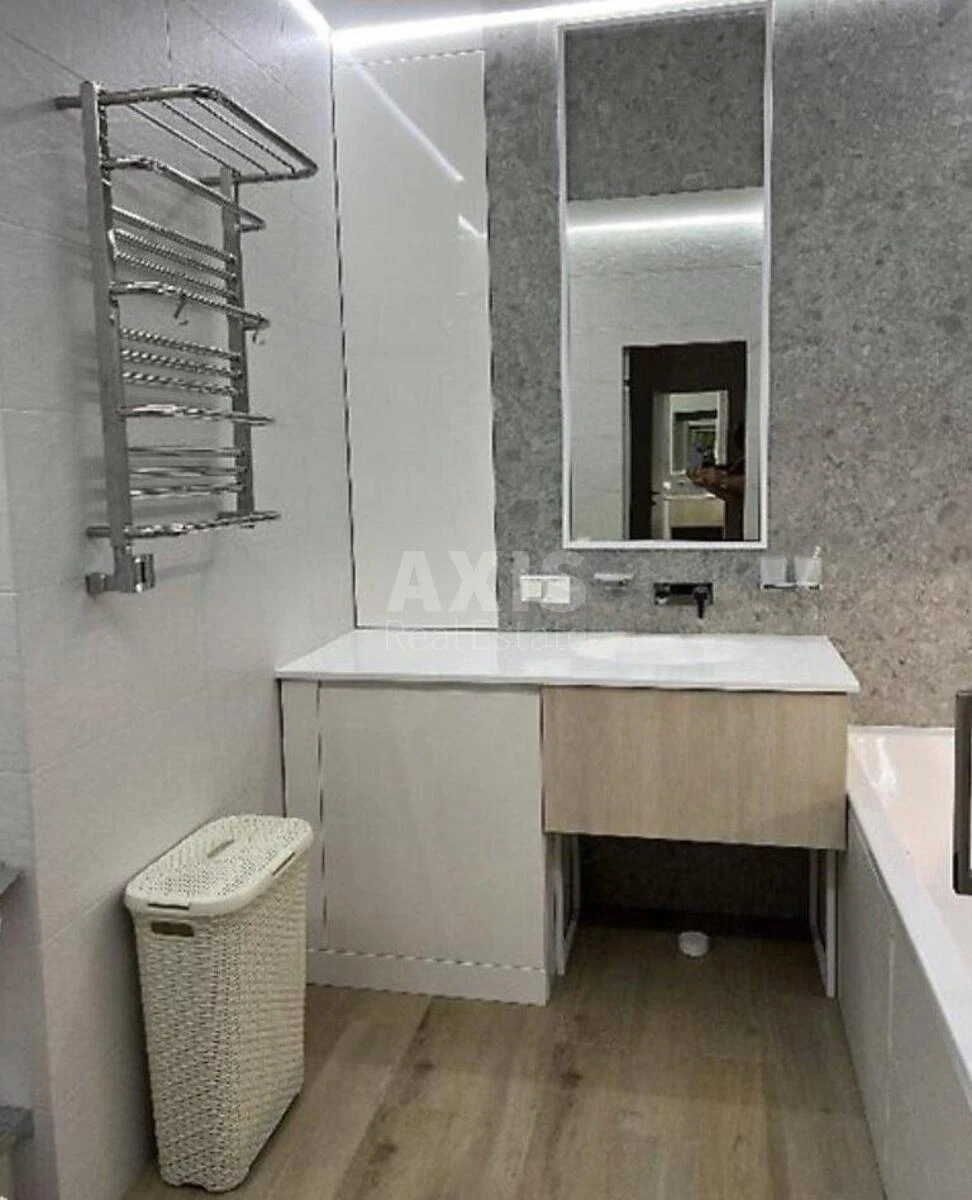 2k apartment vul. Myhajla Maksymovycha 28Б699875