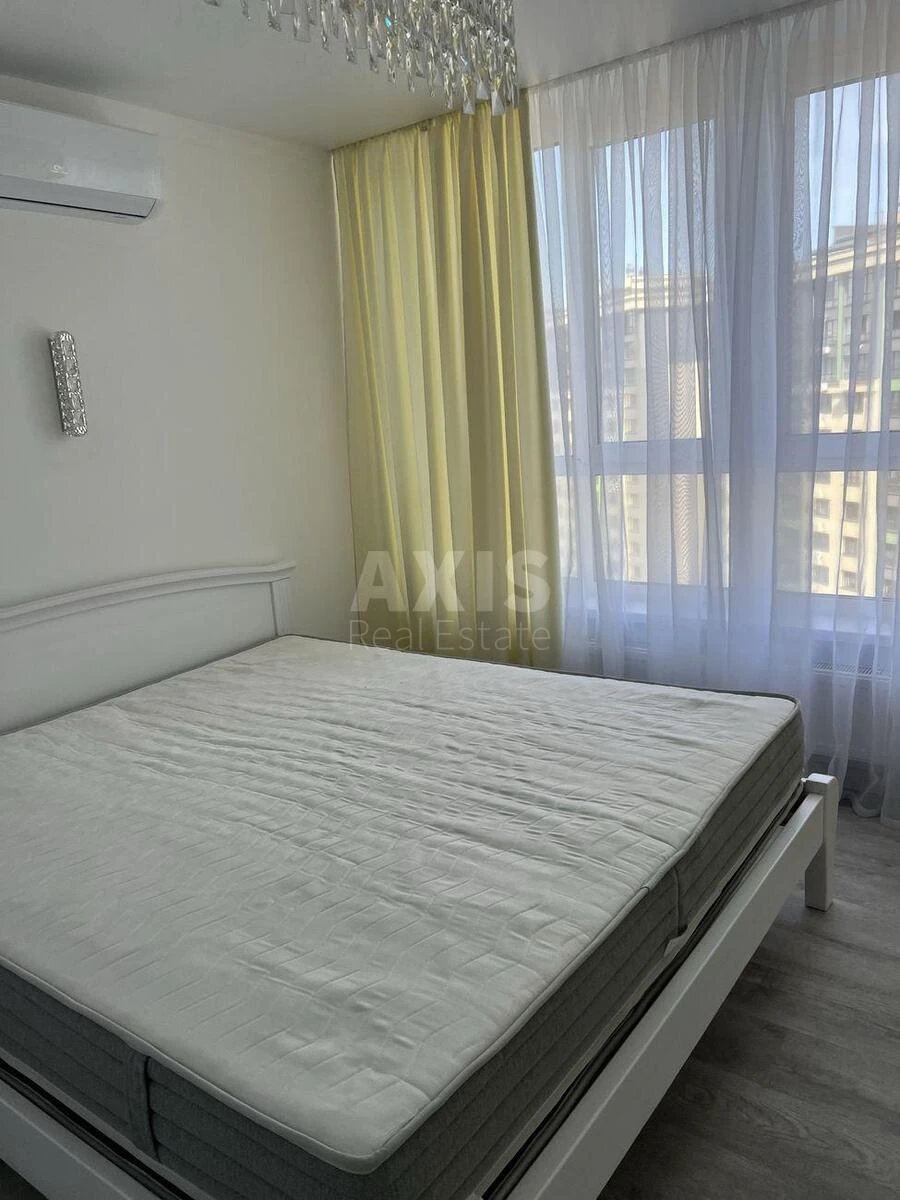3k apartment vul. Myhajla Maksymovycha 32Б685104