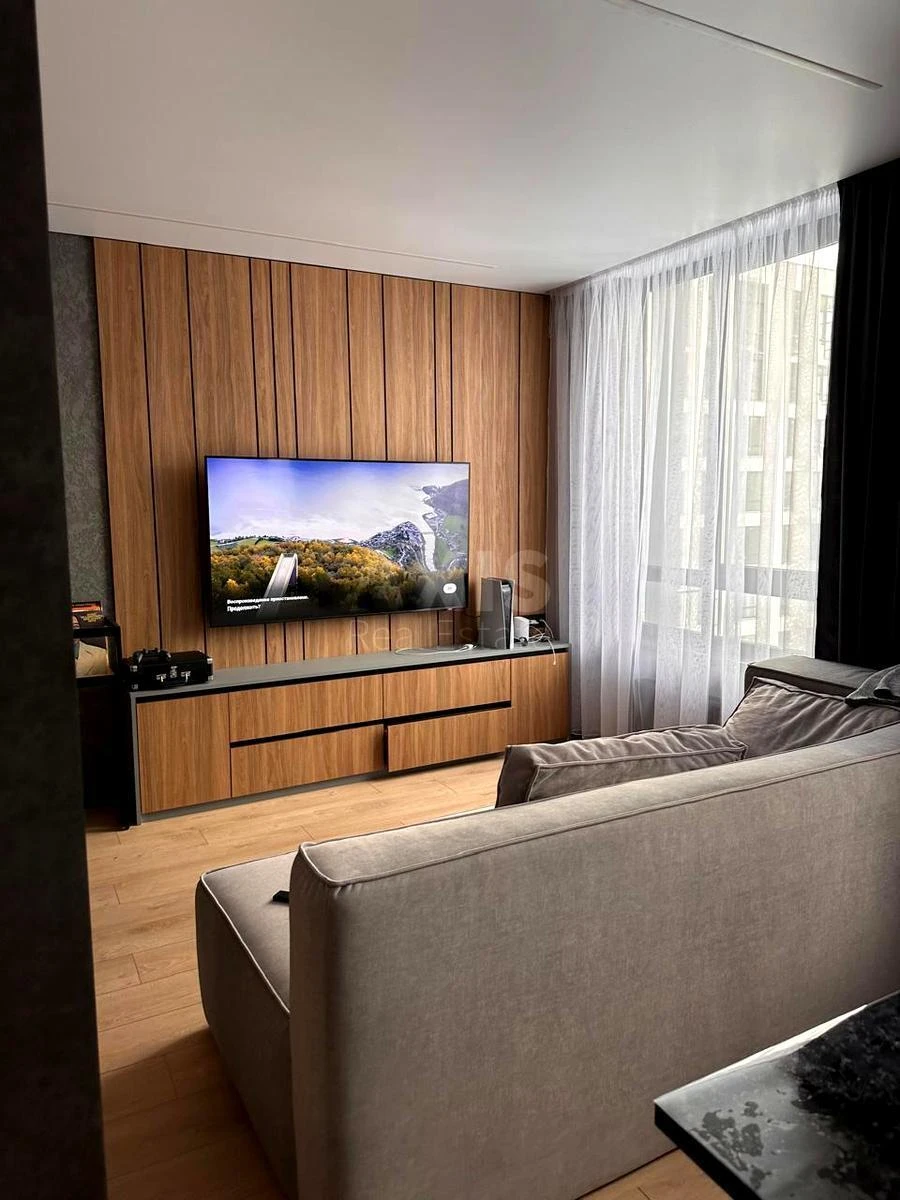 2k apartment vul. Saljutna 2Б631440