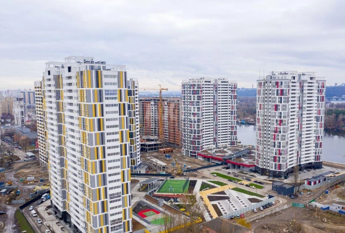 1к квартира вул. Микільсько-Слобідська 8