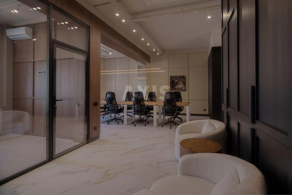 Office vul. Esplanadna 32В, 230m2675078