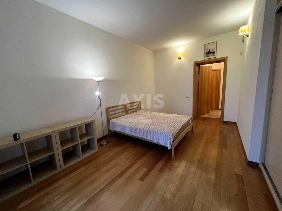 3k apartment vul. Saksagans'kogo 70Б7043310