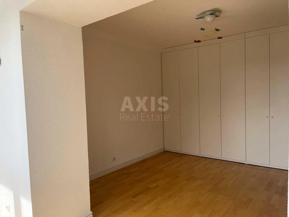5k apartment vul. Oleksandra Konyskoho 52/587045113