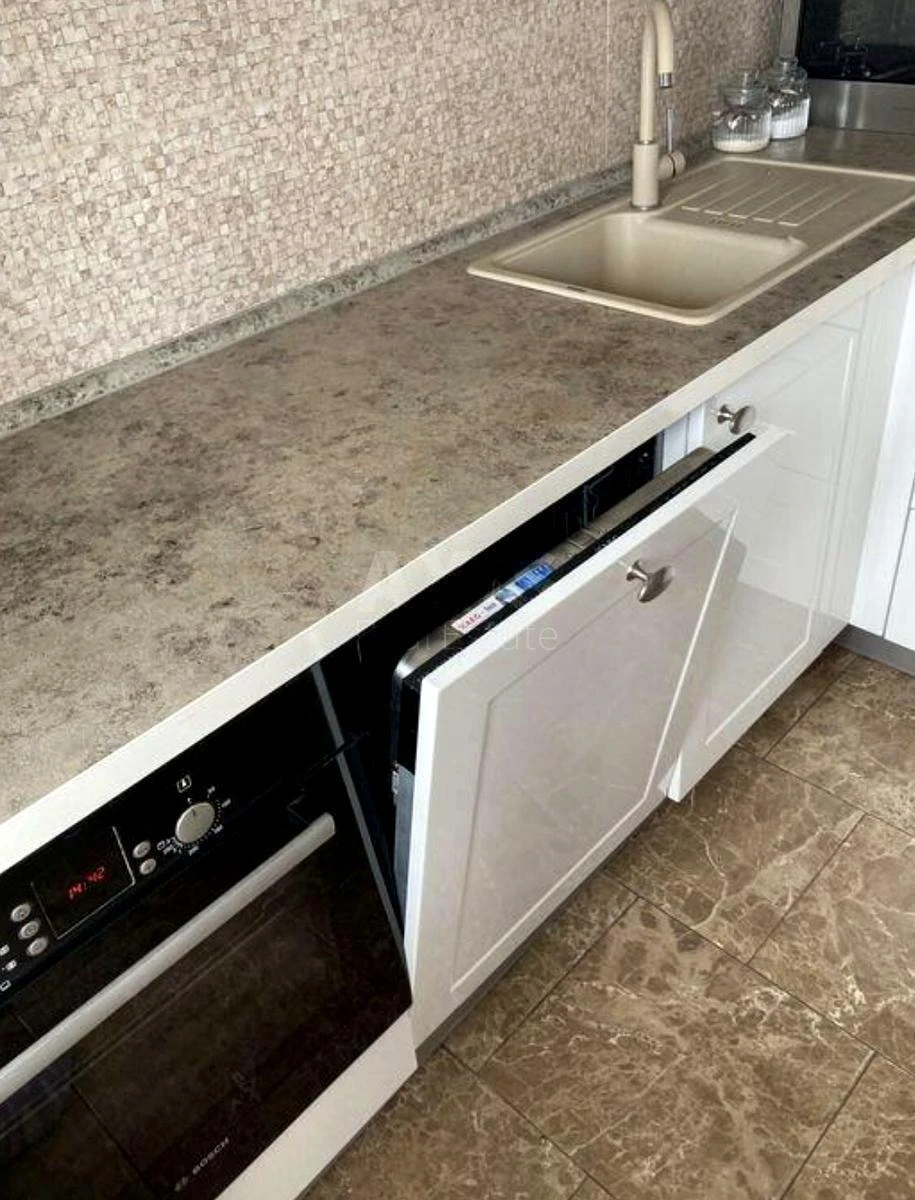 1k apartment vul. Yulia Zdanovska 36А673561