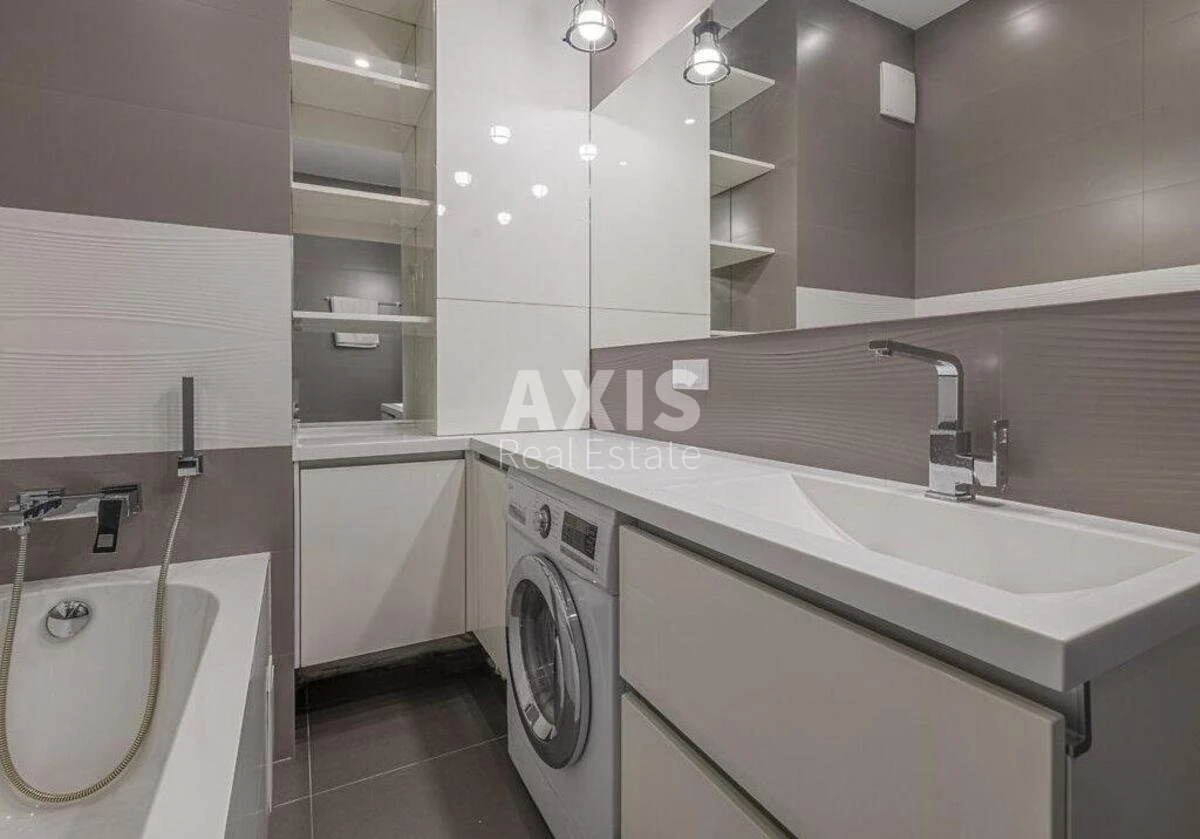3k apartment vul. Petryc'kogo Anatolija 235761010