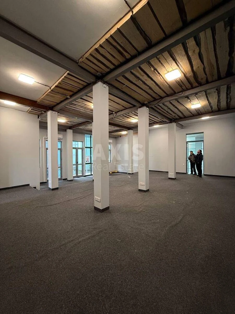 Office vul. Volodymyrs'ka 4, 400m2674842