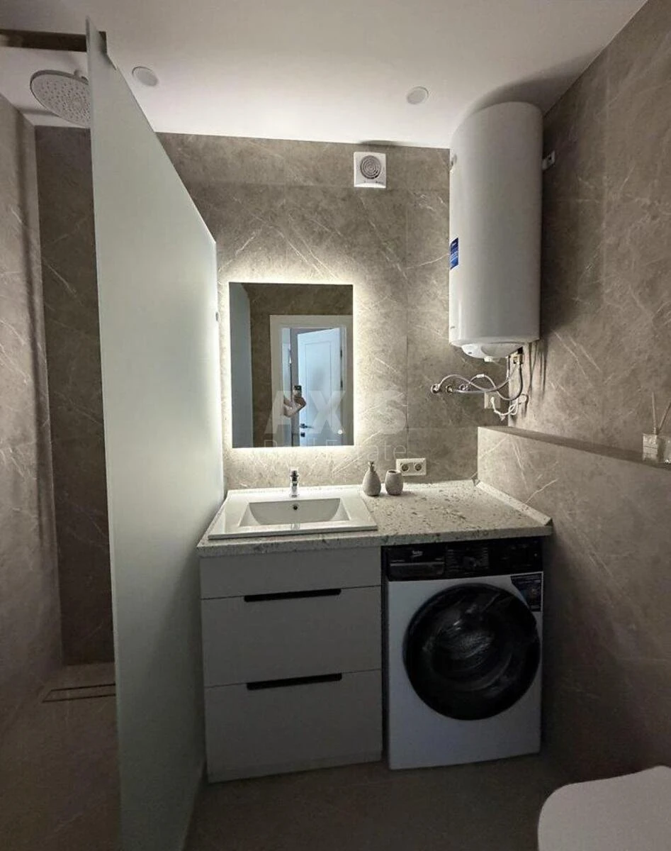 1k apartment vul. Rodyny Kistjakivs'kyh 10709656