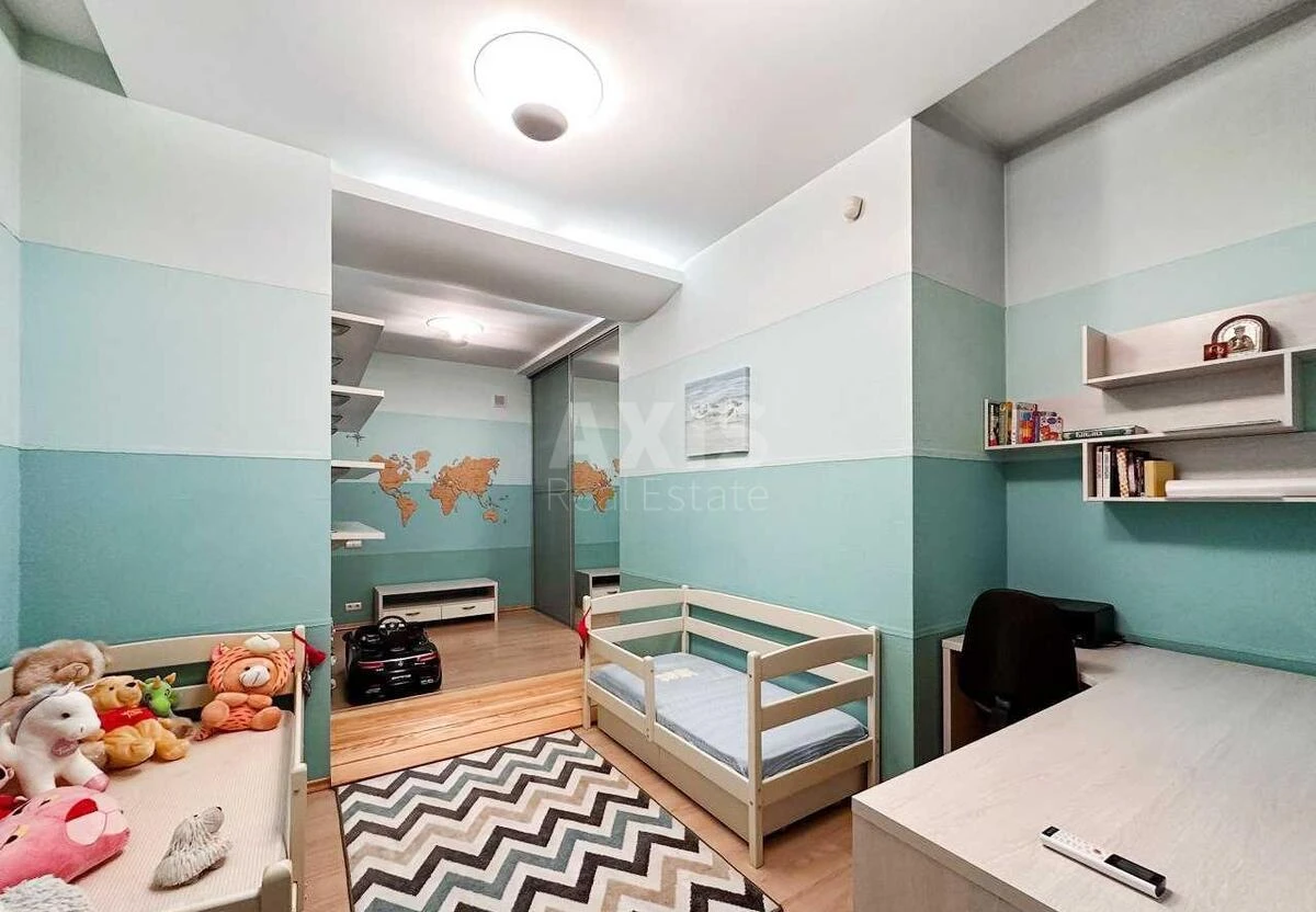 3k apartment vul. Ljuterans'ka 10А678439