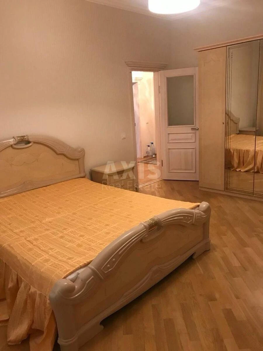 2k apartment vul. Lyps'ka 15Б666021