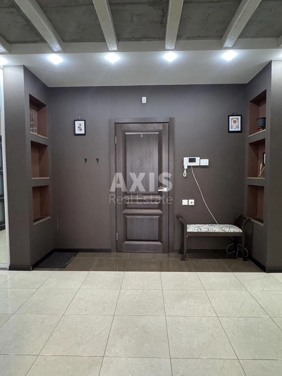 2k apartment vul. Yulia Zdanovska 71Г6211816