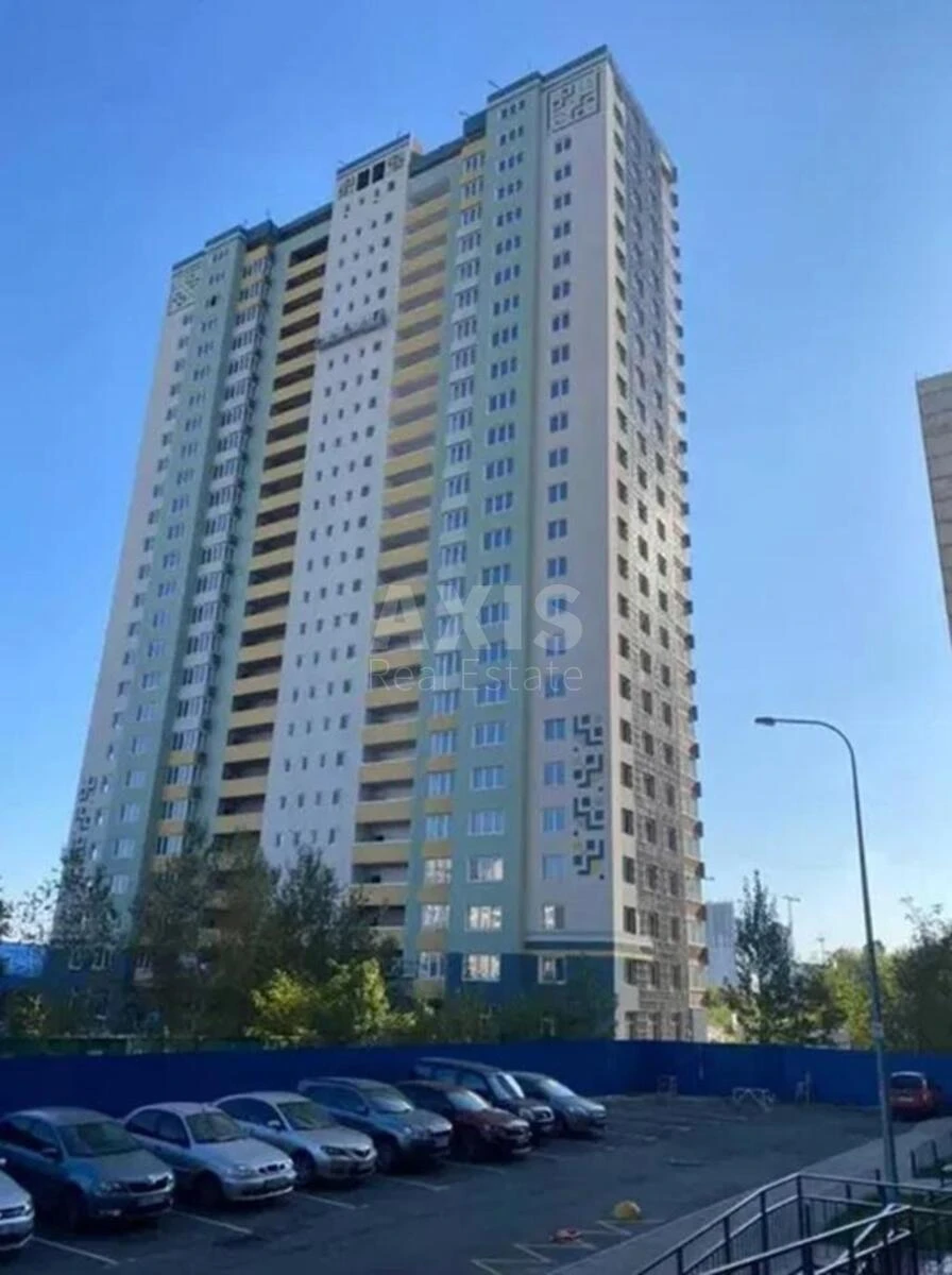 4k apartment vul. Rusovoi' Sofii' 7В70284