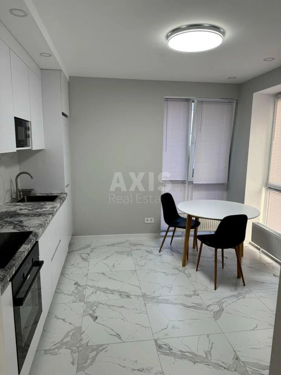 1k apartment pr-t Berestejskij 55А655430