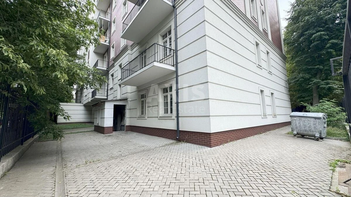 Офис ул. Пироговского Александра 19/8, 228м2583888