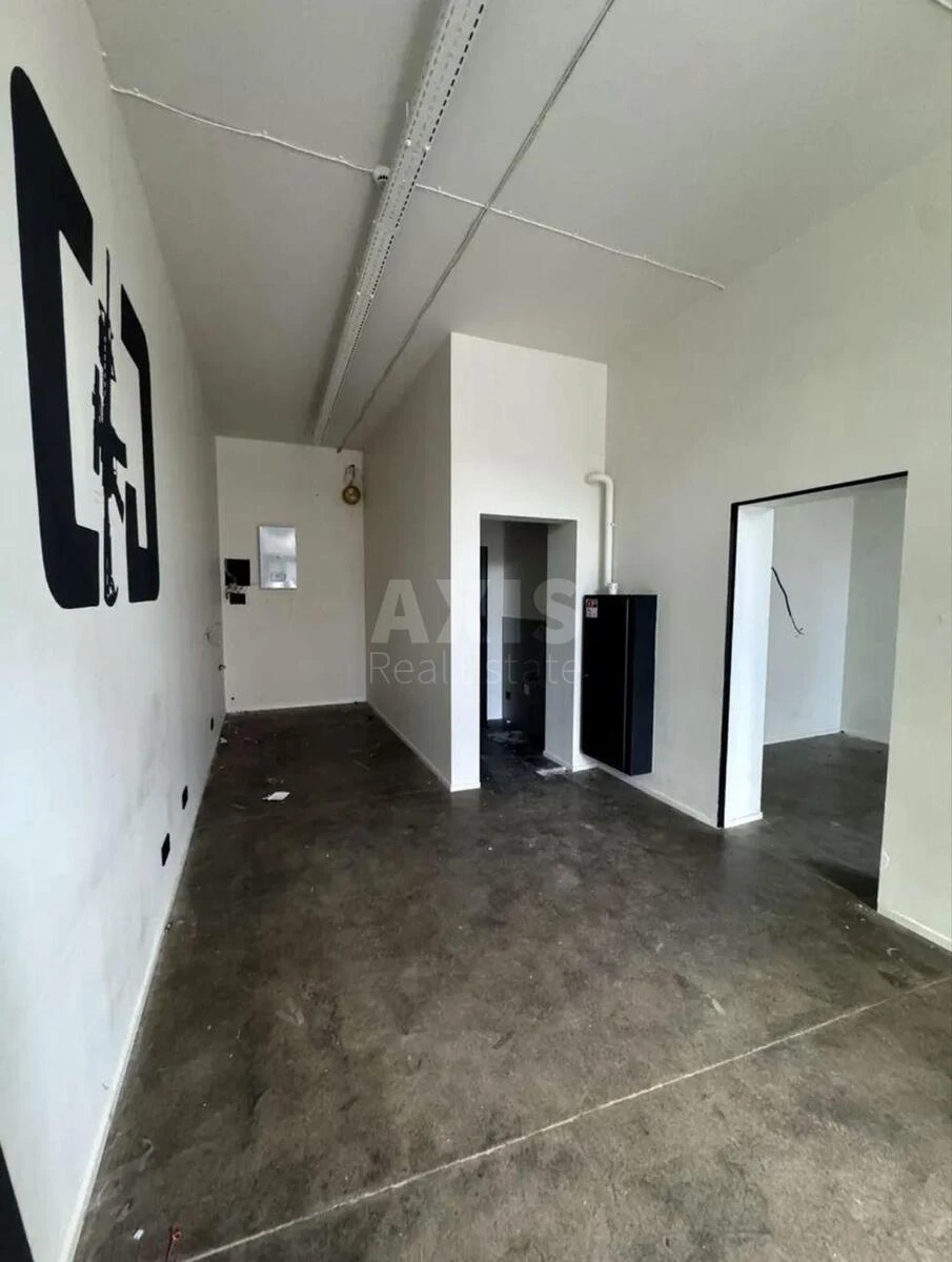 Office vul. Kudrjavs'ka 24А, 44m2700430