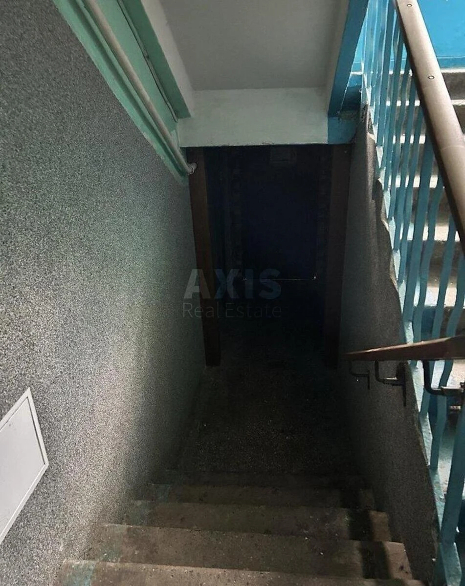 2к квартира ул. Кубанской Украины 28700686