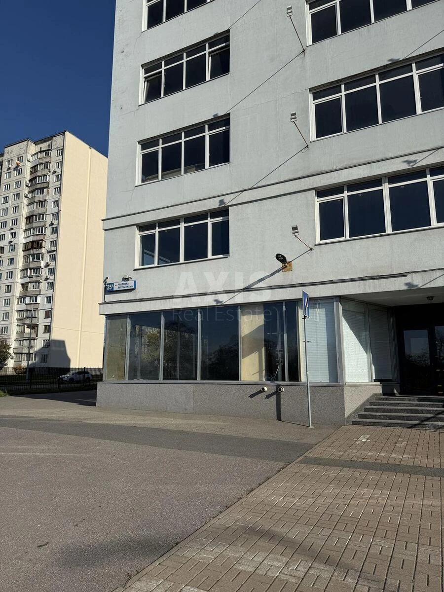 Объект торговли ул. Радужная 25А, 72м2630171